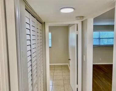 450 Sw 2nd Avenue - Photo Thumbnail 11