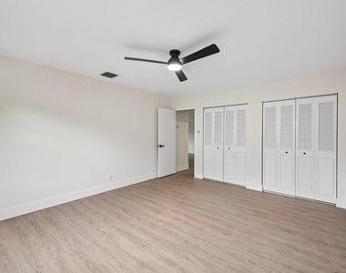 9095 Se Hobe Ridge Avenue - Photo Thumbnail 10