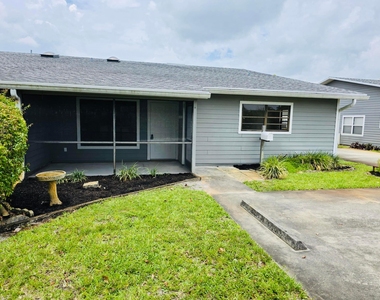 9095 Se Hobe Ridge Avenue - Photo Thumbnail 2