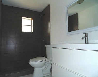 5806 Hope Street - Photo Thumbnail 8