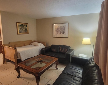 29 E Sheridan Street - Photo Thumbnail 3