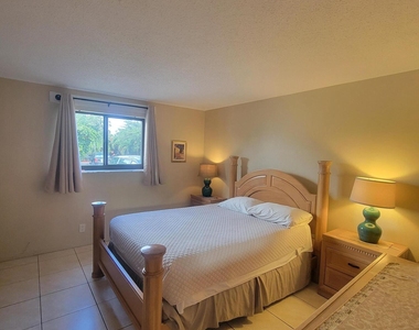 29 E Sheridan Street - Photo Thumbnail 12
