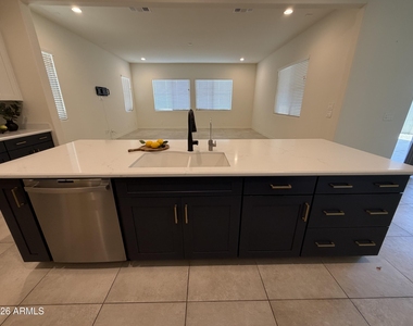 4110 E Kaibab Place - Photo Thumbnail 4