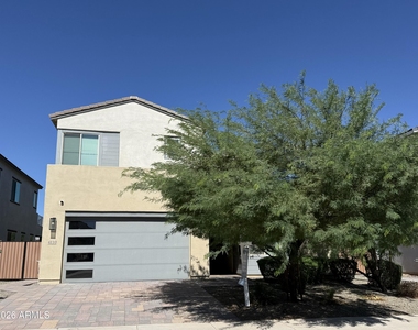 4110 E Kaibab Place - Photo Thumbnail 1