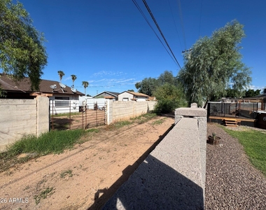 11420 E Wier Avenue - Photo Thumbnail 29