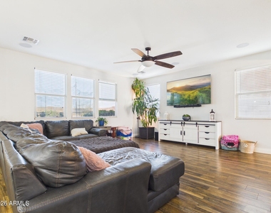 25520 N 121st Lane - Photo Thumbnail 6