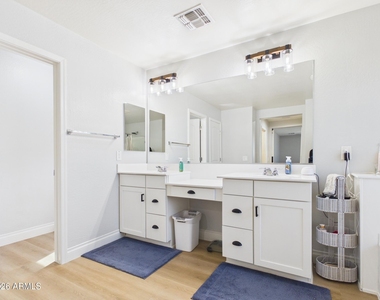 25520 N 121st Lane - Photo Thumbnail 16