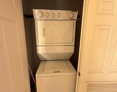 8319 Mulligan Circle - Photo Thumbnail 4