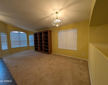 2481 E Fairview Street - Photo Thumbnail 5