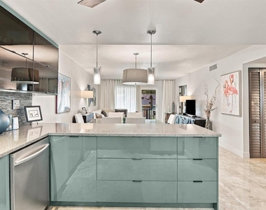 4629 Poinciana Street - Photo Thumbnail 2