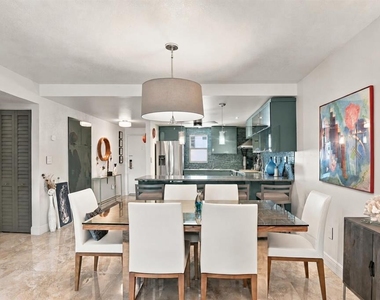 4629 Poinciana Street - Photo Thumbnail 7
