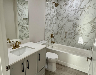 4421 Timber Ridge Lane - Photo Thumbnail 5