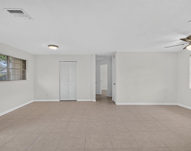 913 Se 10th Street - Photo Thumbnail 14