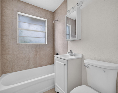 913 Se 10th Street - Photo Thumbnail 25