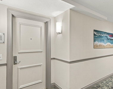 6001 N Ocean Drive - Photo Thumbnail 1