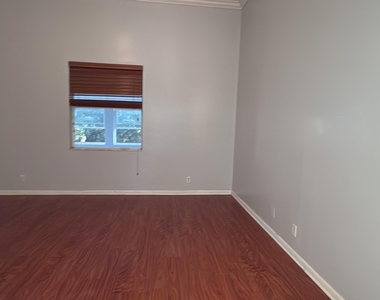 17466 38th Lane N - Photo Thumbnail 47