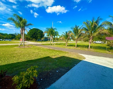 17466 38th Lane N - Photo Thumbnail 8