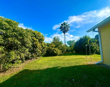 17466 38th Lane N - Photo Thumbnail 10