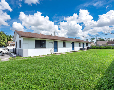 220 Jackson Avenue - Photo Thumbnail 16