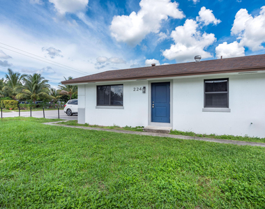 220 Jackson Avenue - Photo Thumbnail 18
