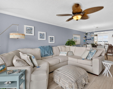 10600 S Ocean Drive - Photo Thumbnail 12