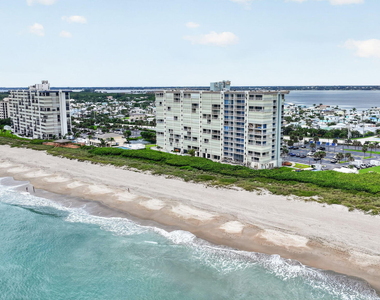 10600 S Ocean Drive - Photo Thumbnail 44