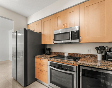 350 Se 2nd Street - Photo Thumbnail 1