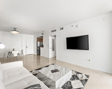 350 Se 2nd Street - Photo Thumbnail 6