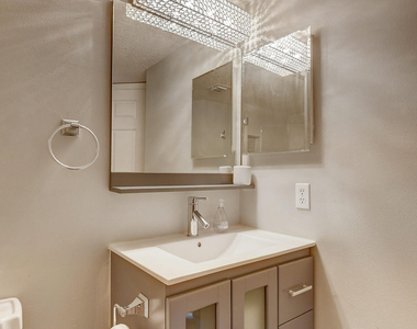 1223 Villa Circle - Photo Thumbnail 17