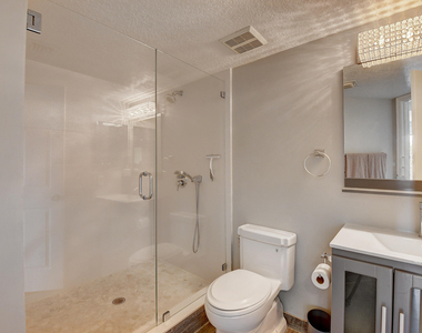 1223 Villa Circle - Photo Thumbnail 16
