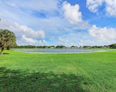 3300 Jaywood Terrace - Photo Thumbnail 12