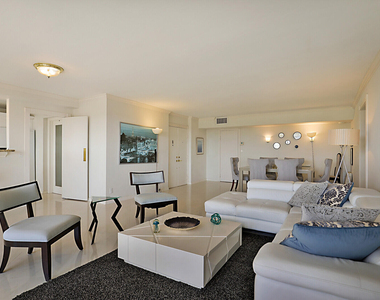 4280 Galt Ocean Drive - Photo Thumbnail 4