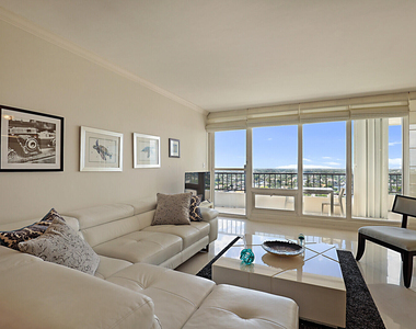 4280 Galt Ocean Drive - Photo Thumbnail 5