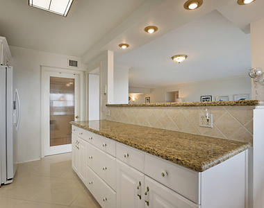 4280 Galt Ocean Drive - Photo Thumbnail 19