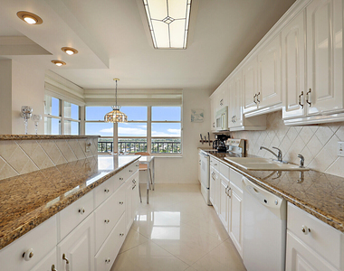 4280 Galt Ocean Drive - Photo Thumbnail 14
