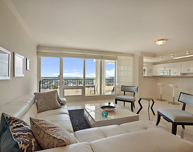 4280 Galt Ocean Drive - Photo Thumbnail 6