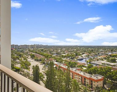 4280 Galt Ocean Drive - Photo Thumbnail 34