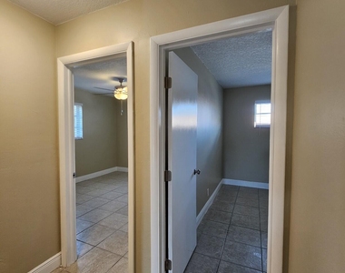 1200 W Blue Heron Boulevard - Photo Thumbnail 9