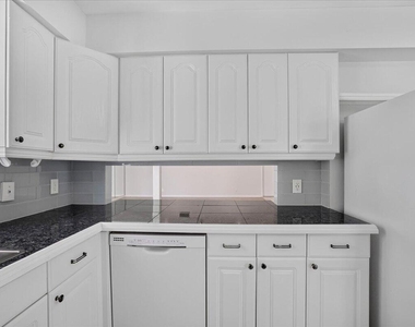 13257 Touchstone Place - Photo Thumbnail 10