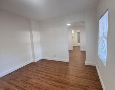261 Nw 81st Street - Photo Thumbnail 6