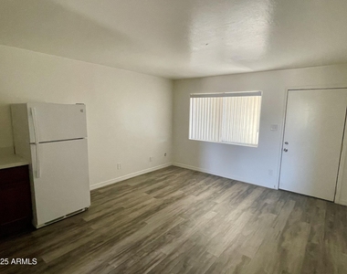 2301 N 28th Street - Photo Thumbnail 3