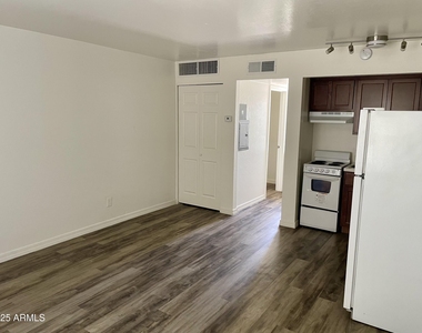 2301 N 28th Street - Photo Thumbnail 1