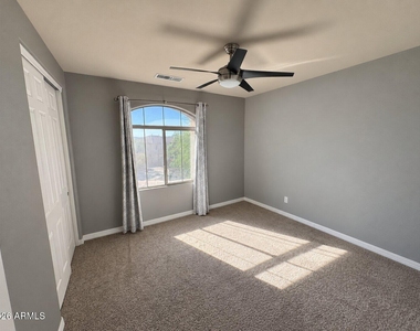 2314 W Old Paint Trail - Photo Thumbnail 18
