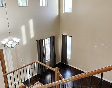 2314 W Old Paint Trail - Photo Thumbnail 11