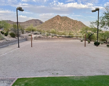 2314 W Old Paint Trail - Photo Thumbnail 28