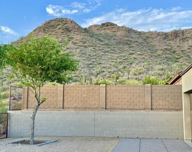 2314 W Old Paint Trail - Photo Thumbnail 26