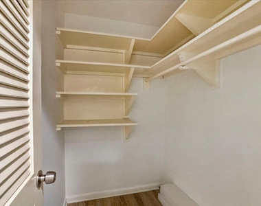 13867 Eastpointe Way - Photo Thumbnail 23