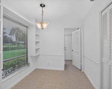 13867 Eastpointe Way - Photo Thumbnail 10