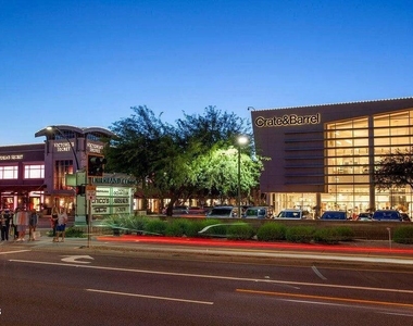 15215 N Kierland Boulevard - Photo Thumbnail 30