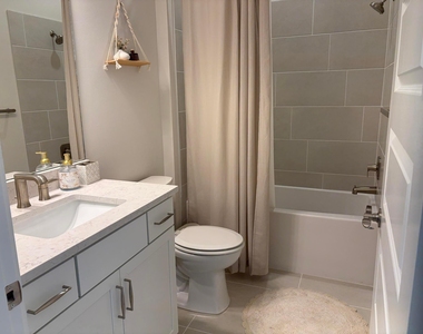 4324 Annapolis Avenue - Photo Thumbnail 10